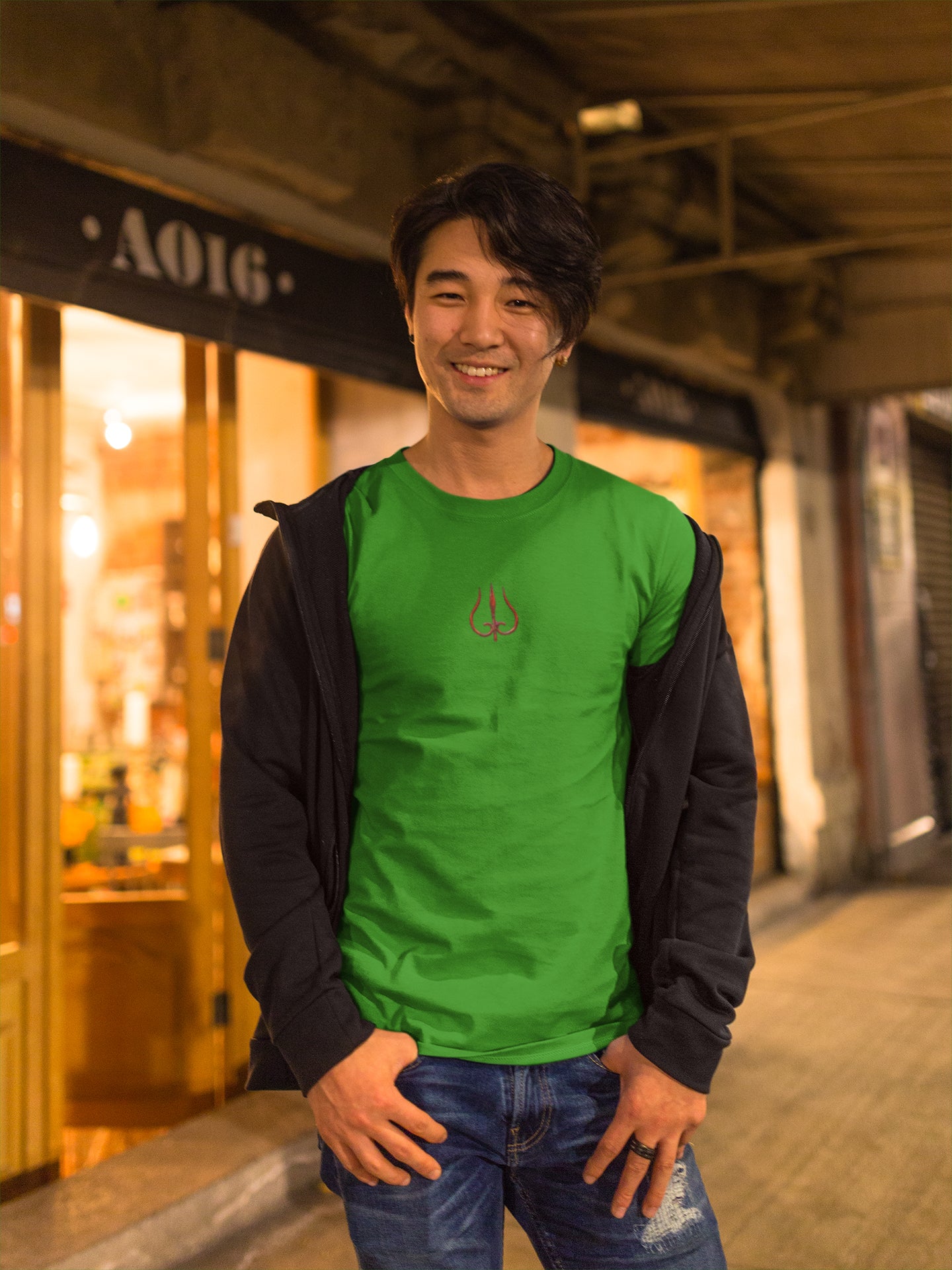 Trident Neck Print Summer T-shirt for Men