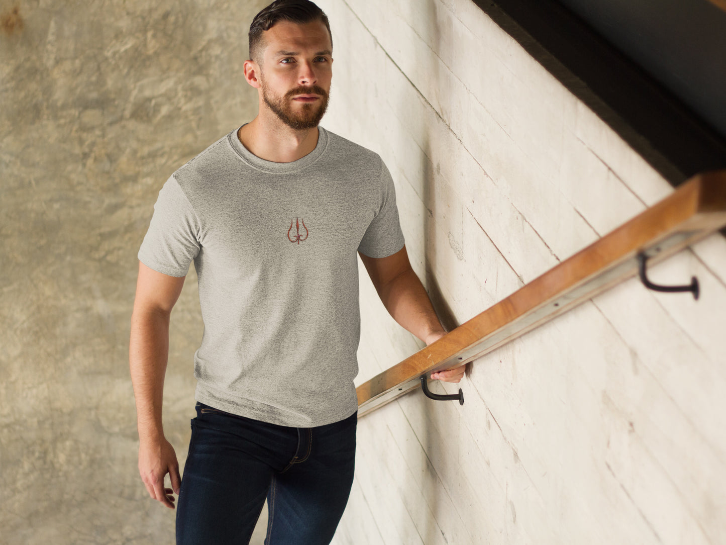 Trident Neck Print Summer T-shirt for Men