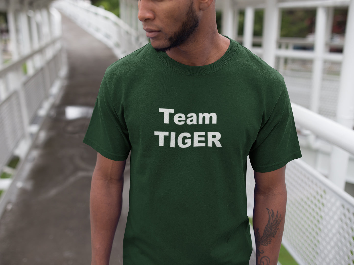 Team Tiger Sommer-T-Shirt mit weißem Aufdruck für Herren