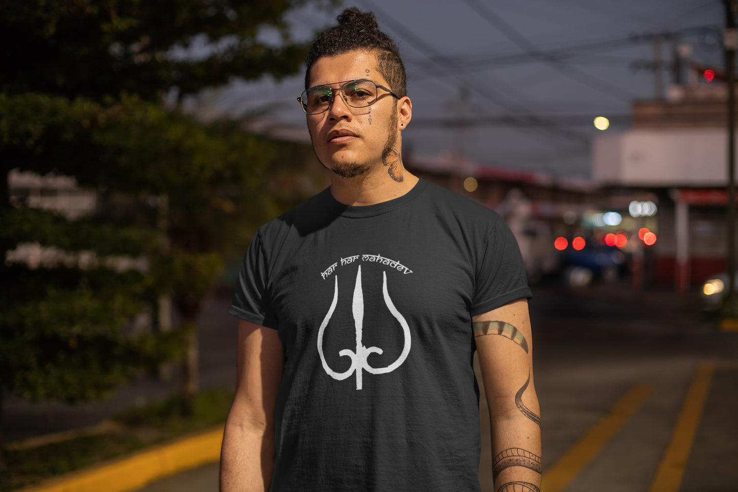Har Har Mahadev White Trident Summer T-shirt for Men