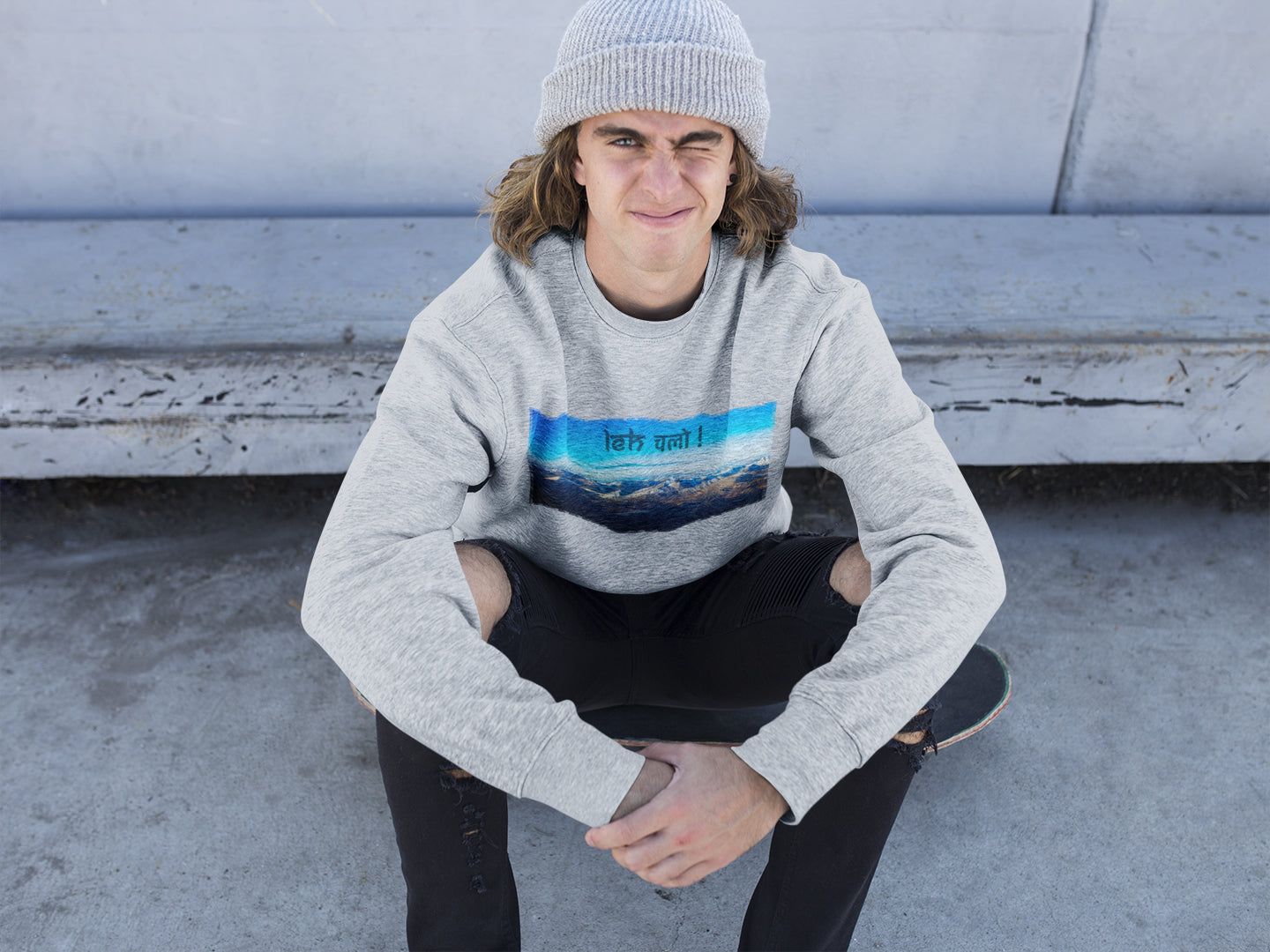 Unisex Sweatshirt ( LEH CHALO )