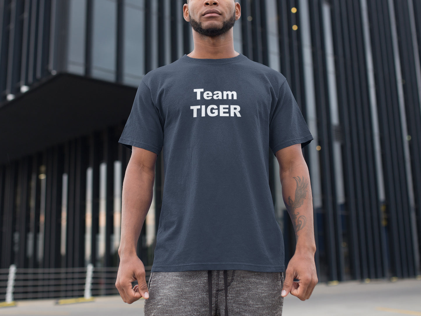 Team Tiger Sommer-T-Shirt mit weißem Aufdruck für Herren