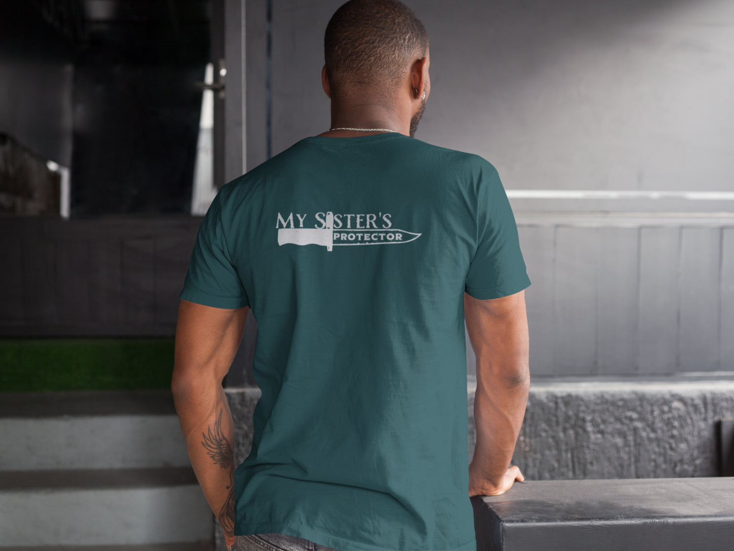 Sommer-T-Shirt mit Aufdruck „My Sister's Protector Back“ für Herren