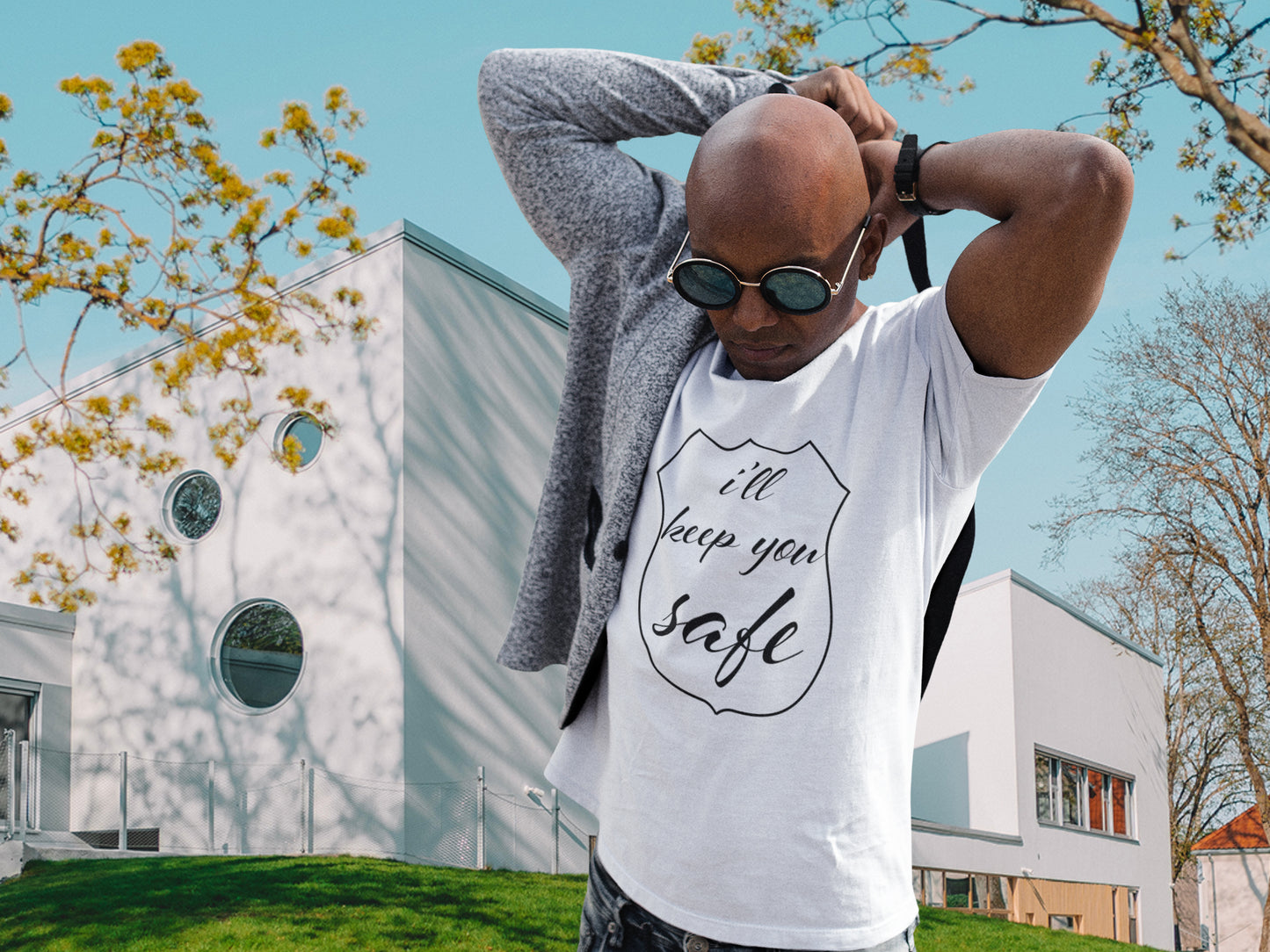 Sommer-T-Shirt mit „I'll Keep You Safe“-Print in Schwarz für Herren