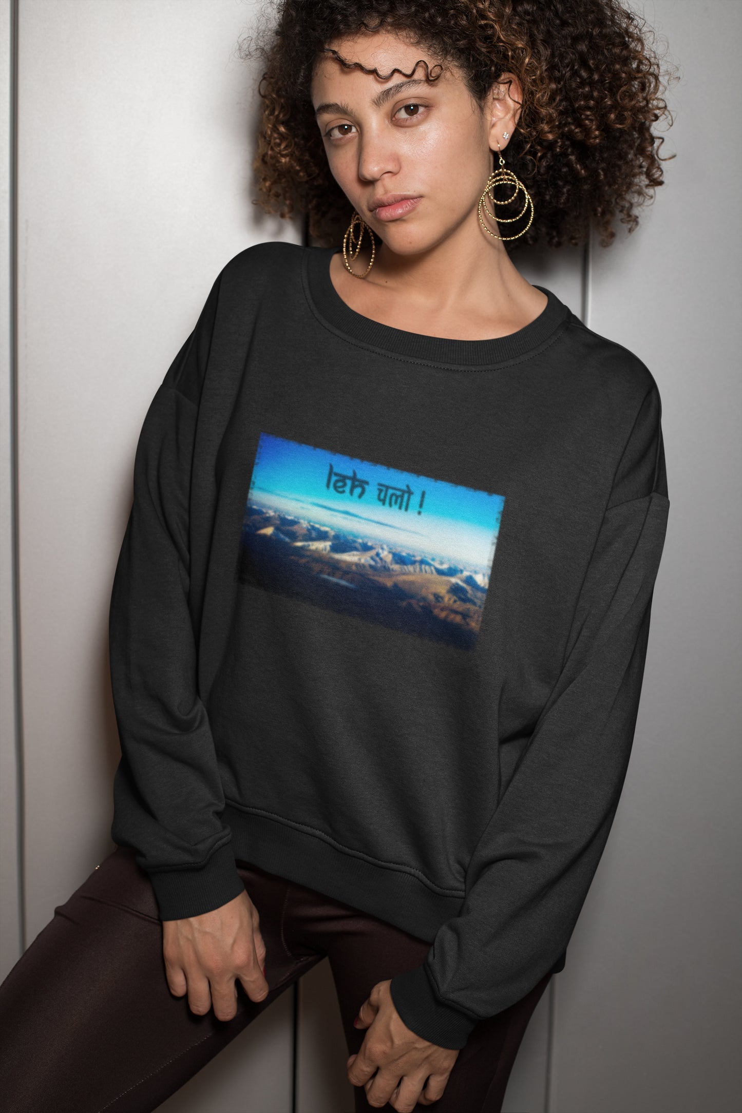 Unisex Sweatshirt ( LEH CHALO )