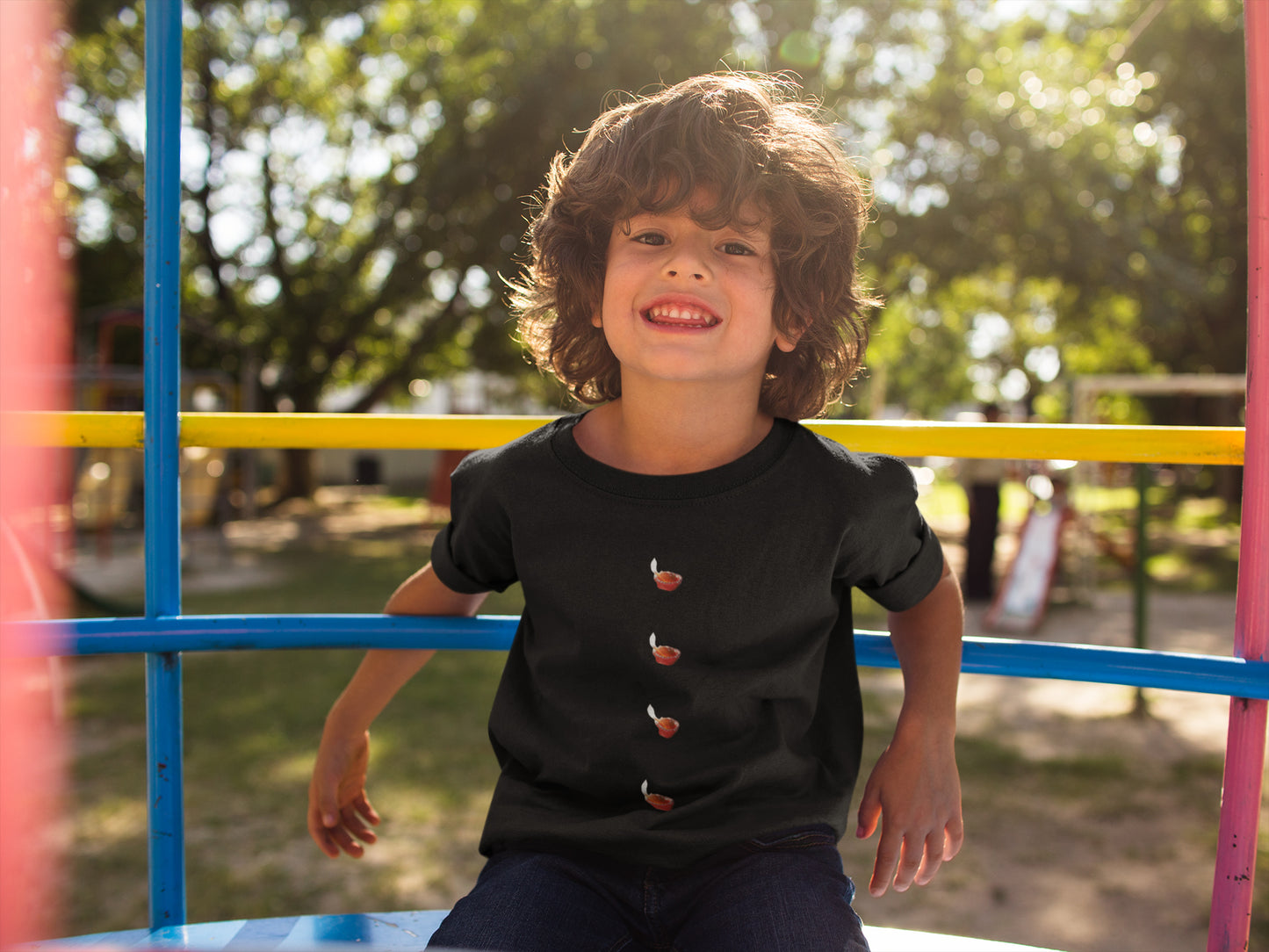 Diya Button-T-Shirt für Jungen