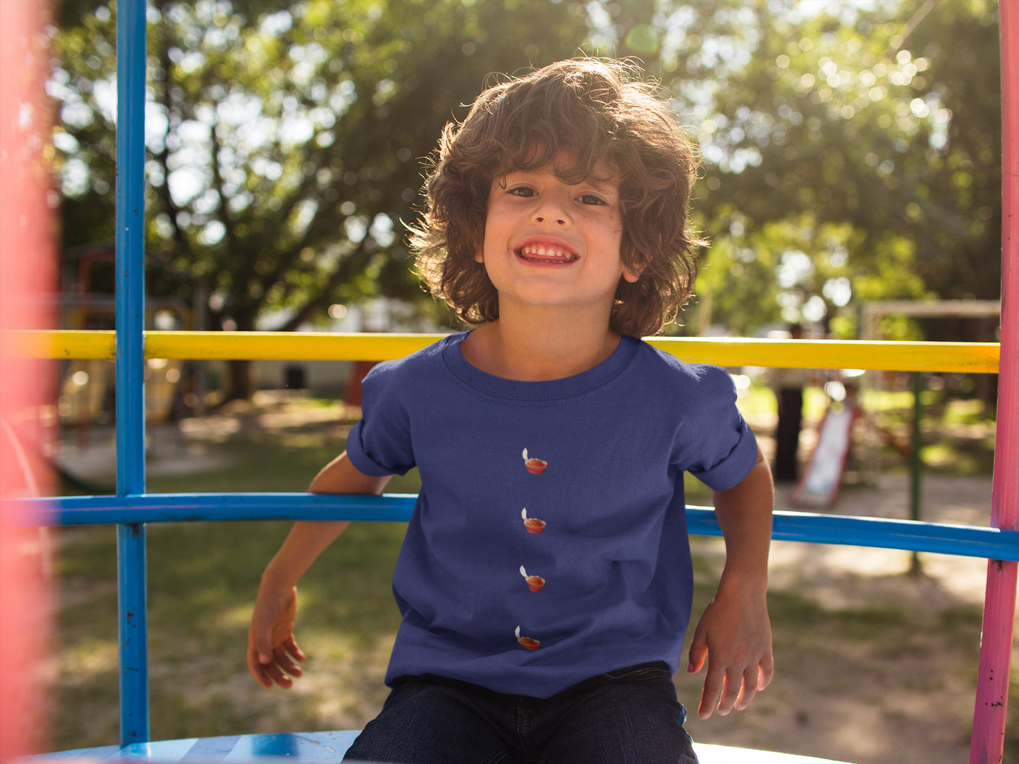 Diya Button-T-Shirt für Jungen