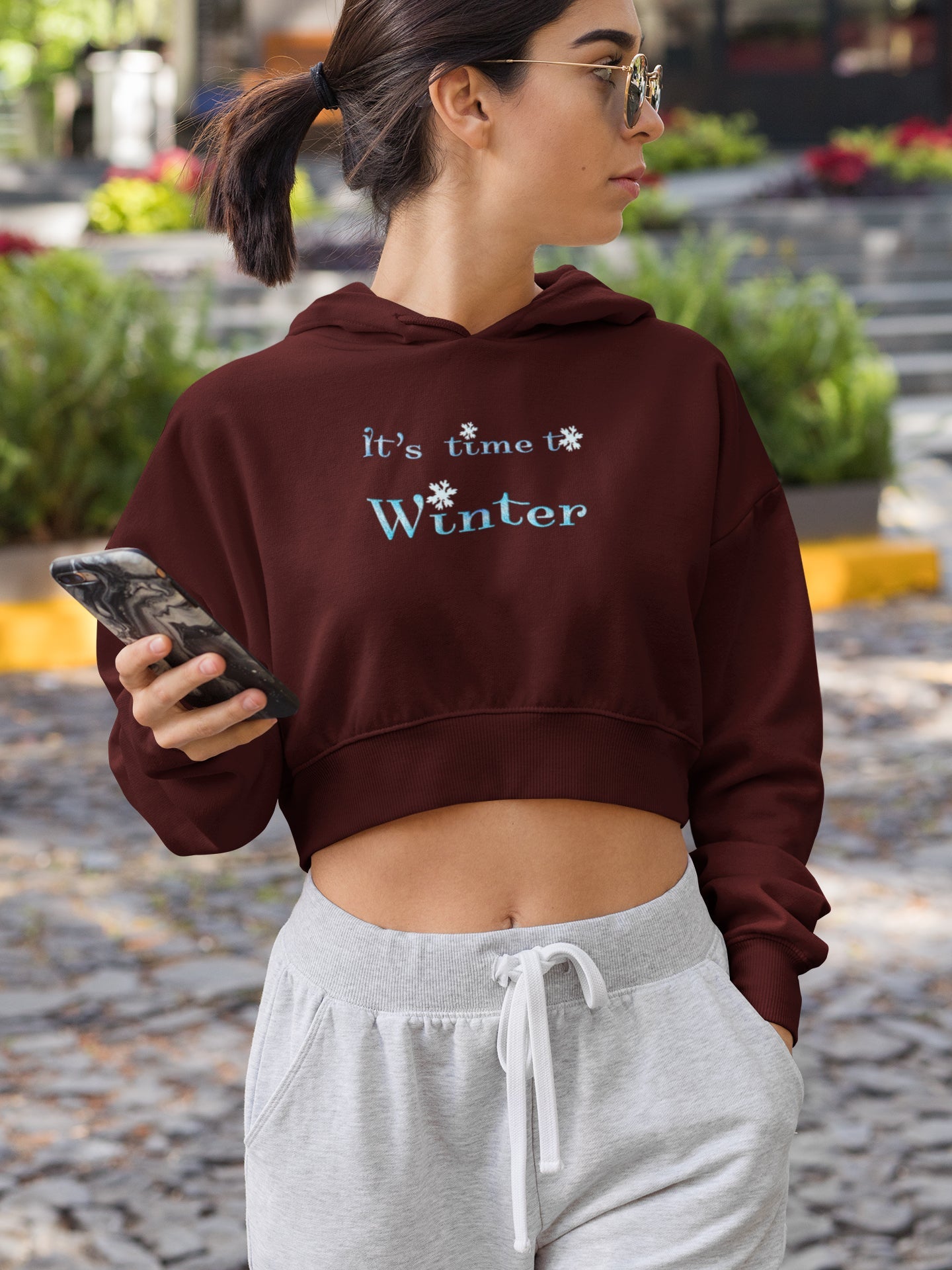 CROP HOODIE FÜR DAMEN (ES IST ZEIT FÜR DEN WINTER)