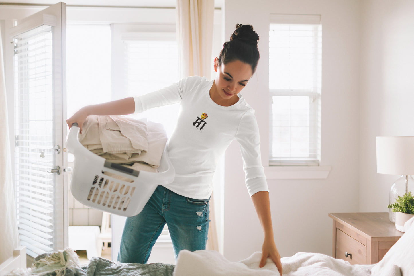 T-Shirt aus Baumwolle mit Maa-Ausschnitt und 3/4-Ärmeln für Damen